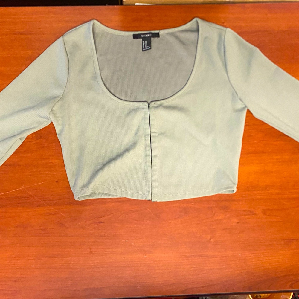 Forever 21 long sleeve crop top